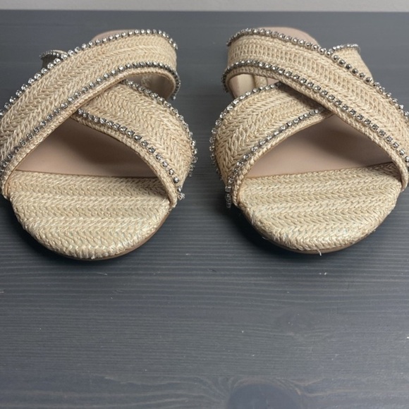 CHARLES DAVID Kenya Woven Flat Crisscross Embellished Sparkle Sandals Size 8.5 - Picture 8 of 11